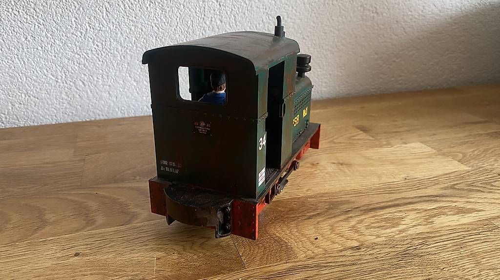 Modellini di ferrovie: Feldbahnlok der LGB – Usato da Schwarzenbach SG venduto da Alrue3 3