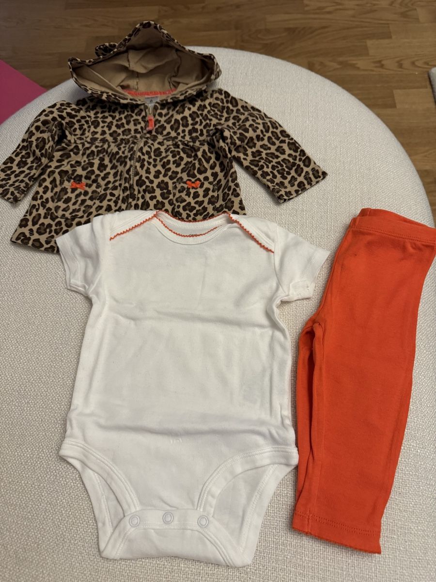 Carter's Lotti & Set di vestiti: Baby Outfit Gr:68 – Usato da Zürich venduto da joal2