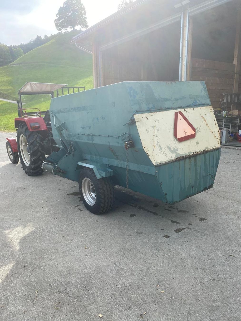Tutte le macchine: Futtermischwagen – Usato da Krinau venduto da P.grob 2