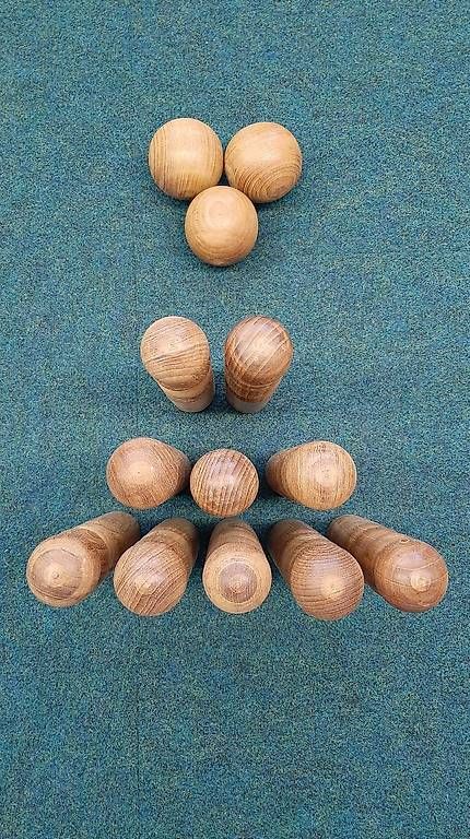 Giochi: Bowling Set 13-teilig in Premium-Teakholz – Usato da Männedorf venduto da Giulietta011 3