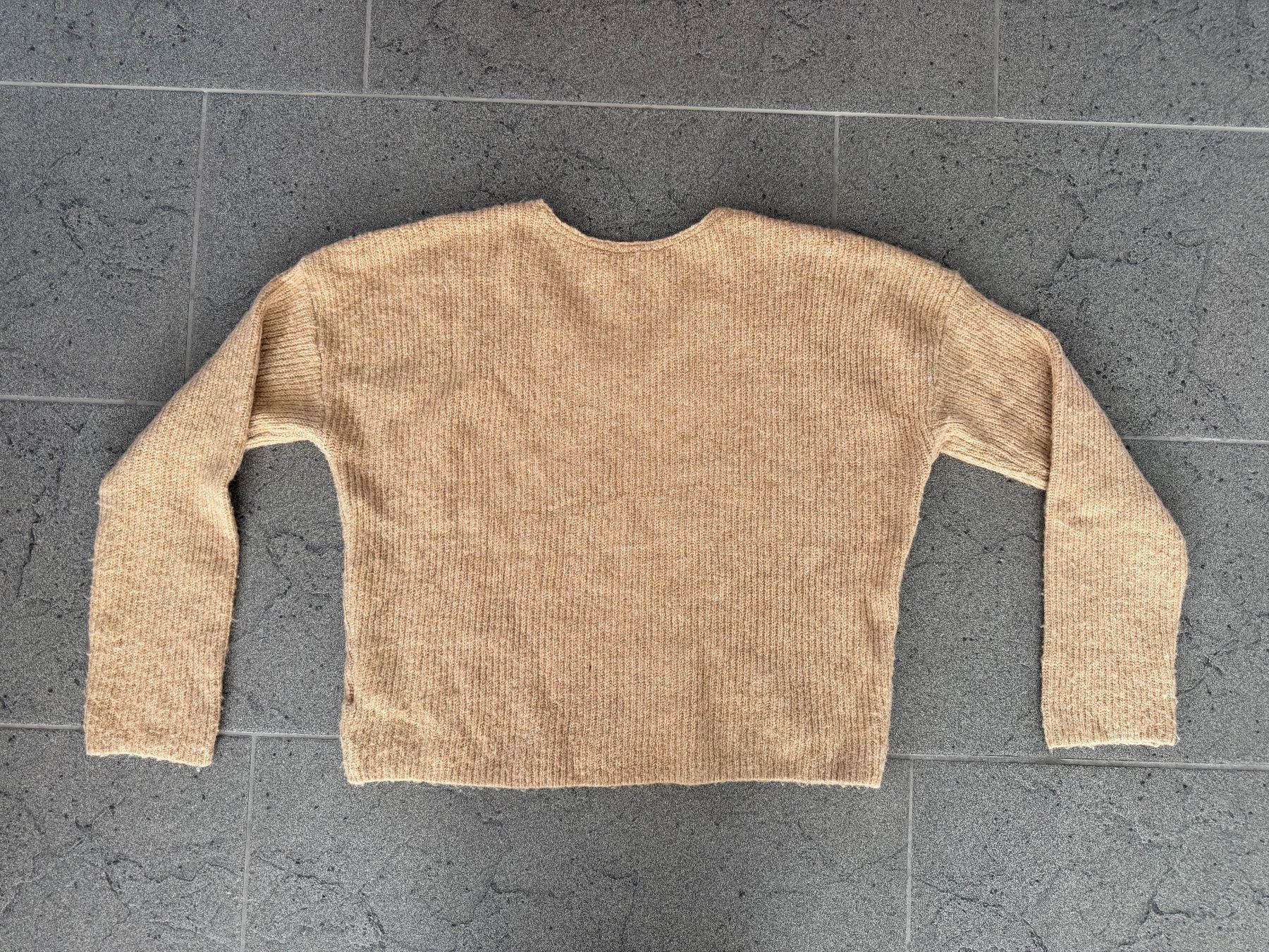 H&M Pulls et sweat-shirts: Pullover V-Ausschnitt Grösse 158/164 – Neuf (Voir description) à Rupperswil par Nila_7 1