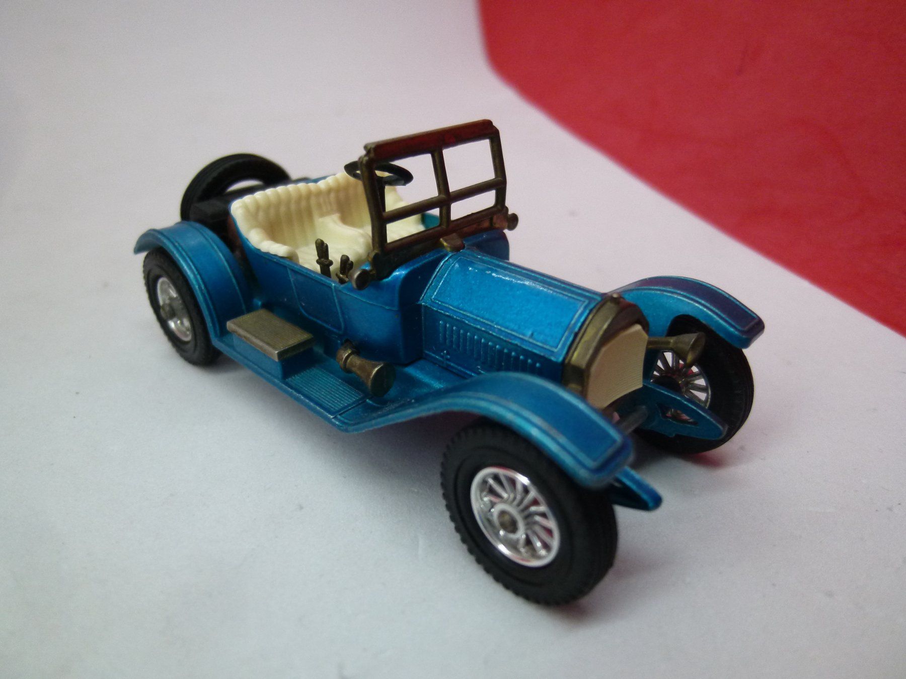 Lesney Modellini d'auto: ab  5.--  Matchbox - Stutz blau - uraltes Modell Lesney – Usato da Reiden venduto da alpina2