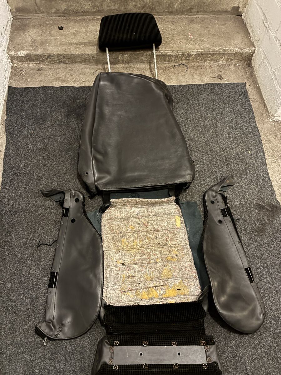BMW Accessori per altri veicoli: E21-2002 Recaro sitzpolster – Usato da Grenchen venduto da Netii10 5