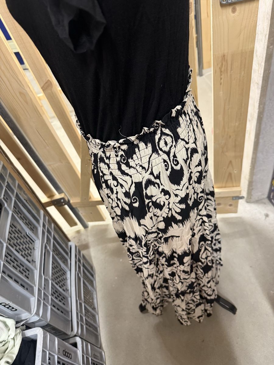 Vestiti: Kleid – Nuovo (secondo la descrizione) da Itingen venduto da jessi811 1
