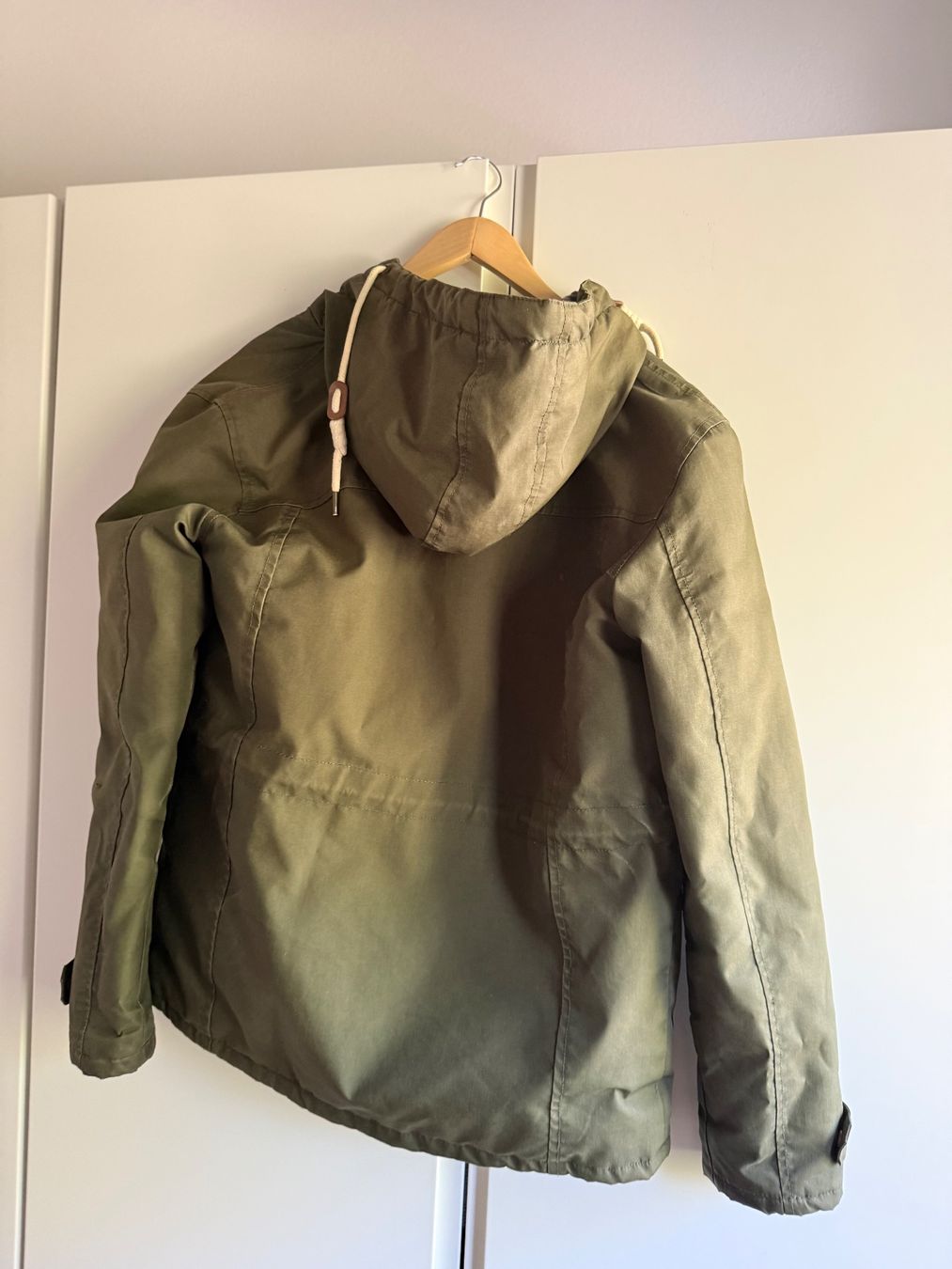 Giacche: Winterjacke Grösse M – Usato da Buchs ZH venduto da anviesku 1