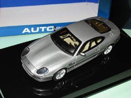 Aston Martin DB 7 Vantage * AUTOart 1:43