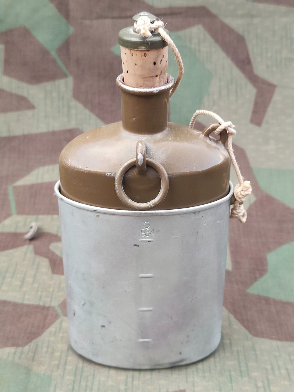 Armée suisse Uniformes: Feldflasche Ord. 1932/35 grün – D'occasion à Bauma par SwissMilitaria