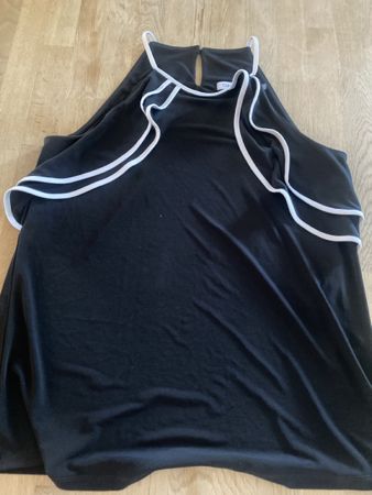 Black & white Trim Calvin Klein Top Small