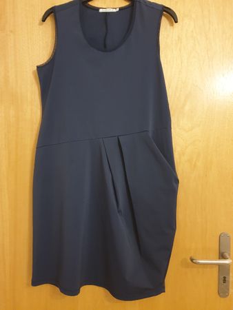 Robe d'été Maloka, 40, polyester, navy, très bon état