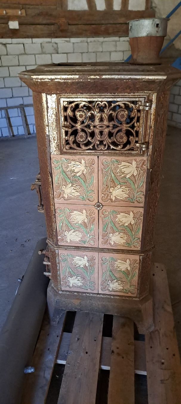 Autres meubles anciens: Kachelofen – Défectueux à Ellikon a d Thur par eme_wyw7 3