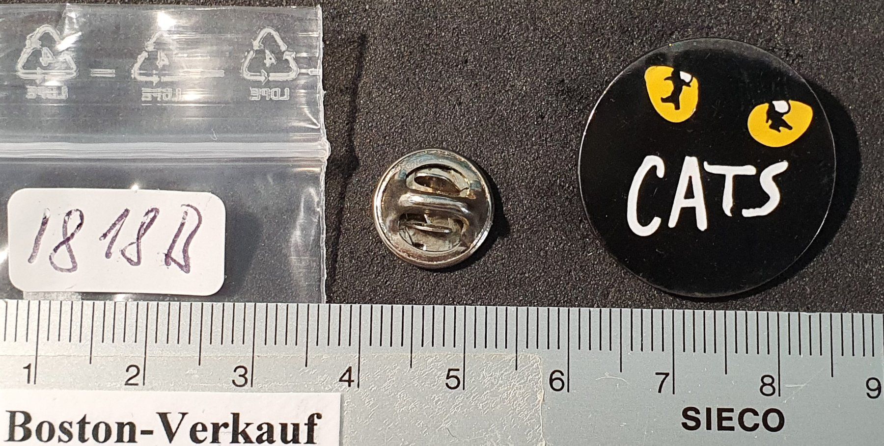 Placchette & Badge: I818B - Pin Musical CATS / Katze – Usato da Reinach BL venduto da Boston-Verkauf 1