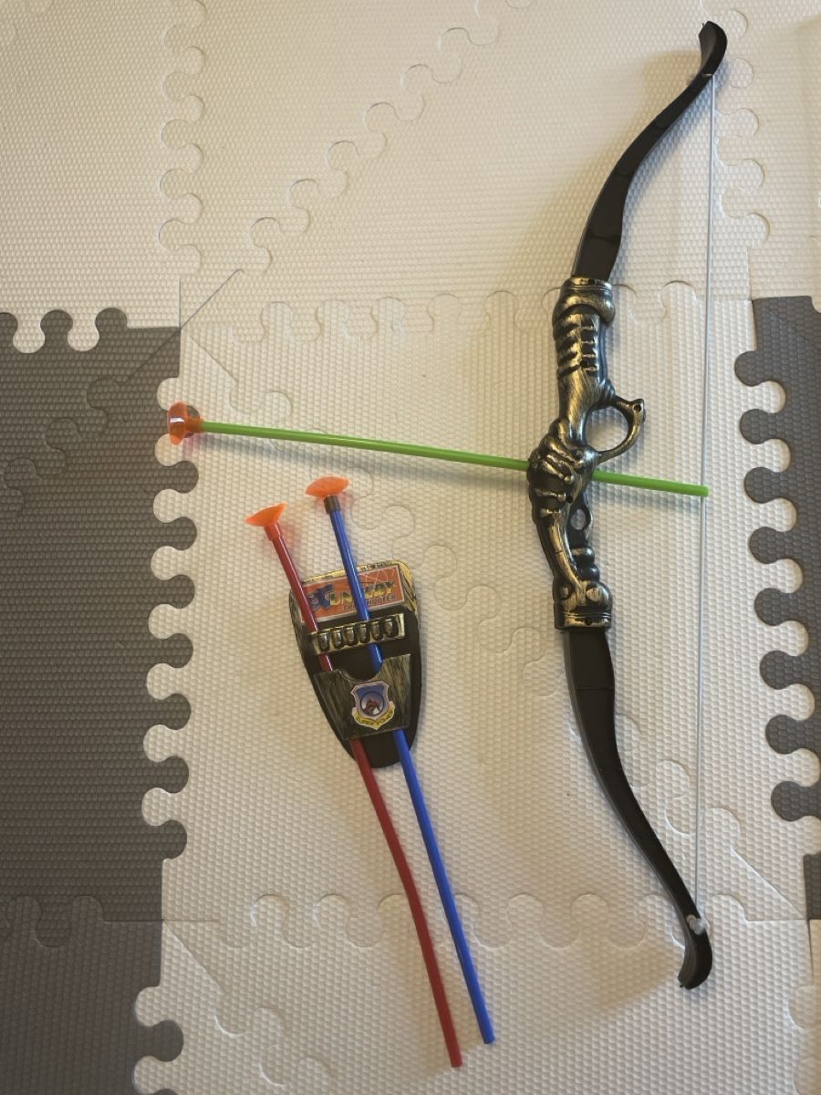 Jouets: Bogen mit Sehne ca 55 cm silberfarben – D'occasion à Zürich par Hikaru07Japan 1