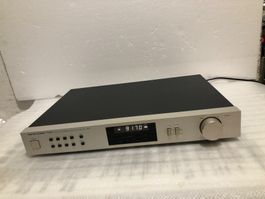 Tuner Harman Kardon TU911