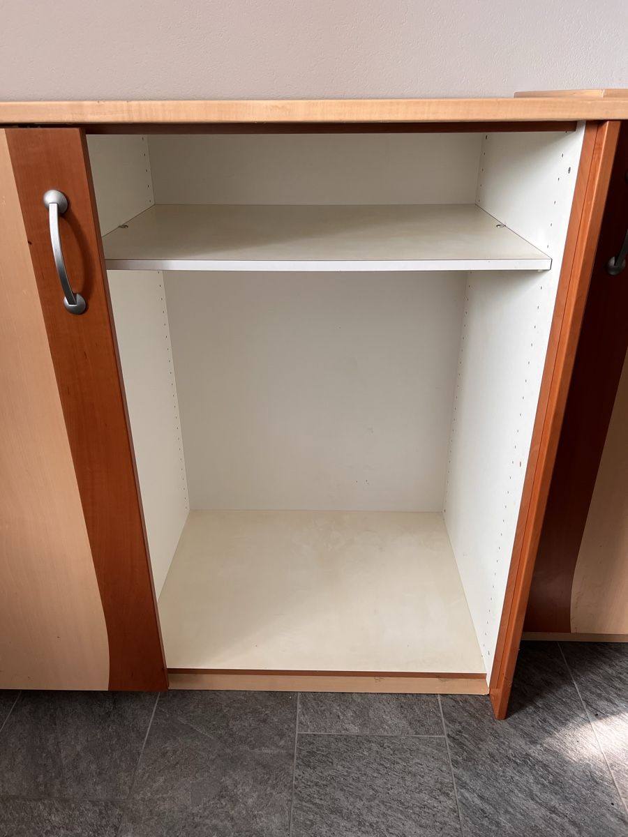 Armadi: Hochwertoger Holzschrank – Usato da Elgg venduto da Batigol_9 1