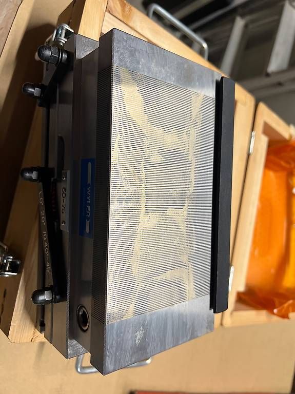 Tutti gli attrezzi: Sinustisch Magnet 200x100 – Usato da Brunnen venduto da san_9qlb 2