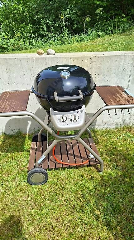 Griglie: Gaskugelgrill von Outdoor Chef – Usato da Rüti ZH venduto da Silvia198720