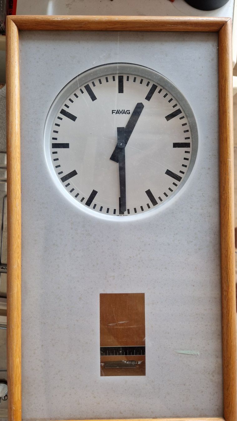 Orologi: FAVAG Industrie - Uhr – Difettoso da Sins venduto da 6330berno