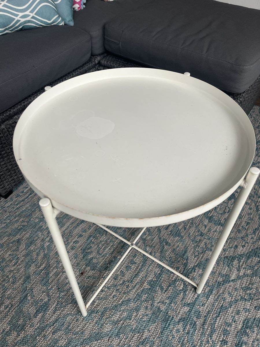 Tavoli: Ikea Tabletttisch „GLADOM“ – Usato da Steinmaur venduto da Poleni 5