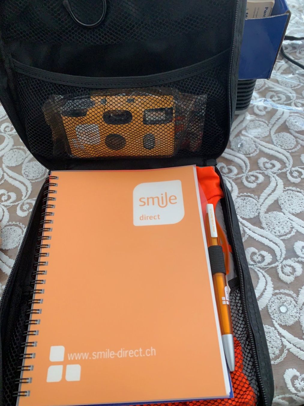 Kamera: Leuchtweste Set & Kamera von Smile – Neu und originalverpackt aus Emmen von newcar4you 4