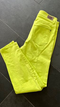 JEANS VON LUISA CERANO GR.36  WIE NEU