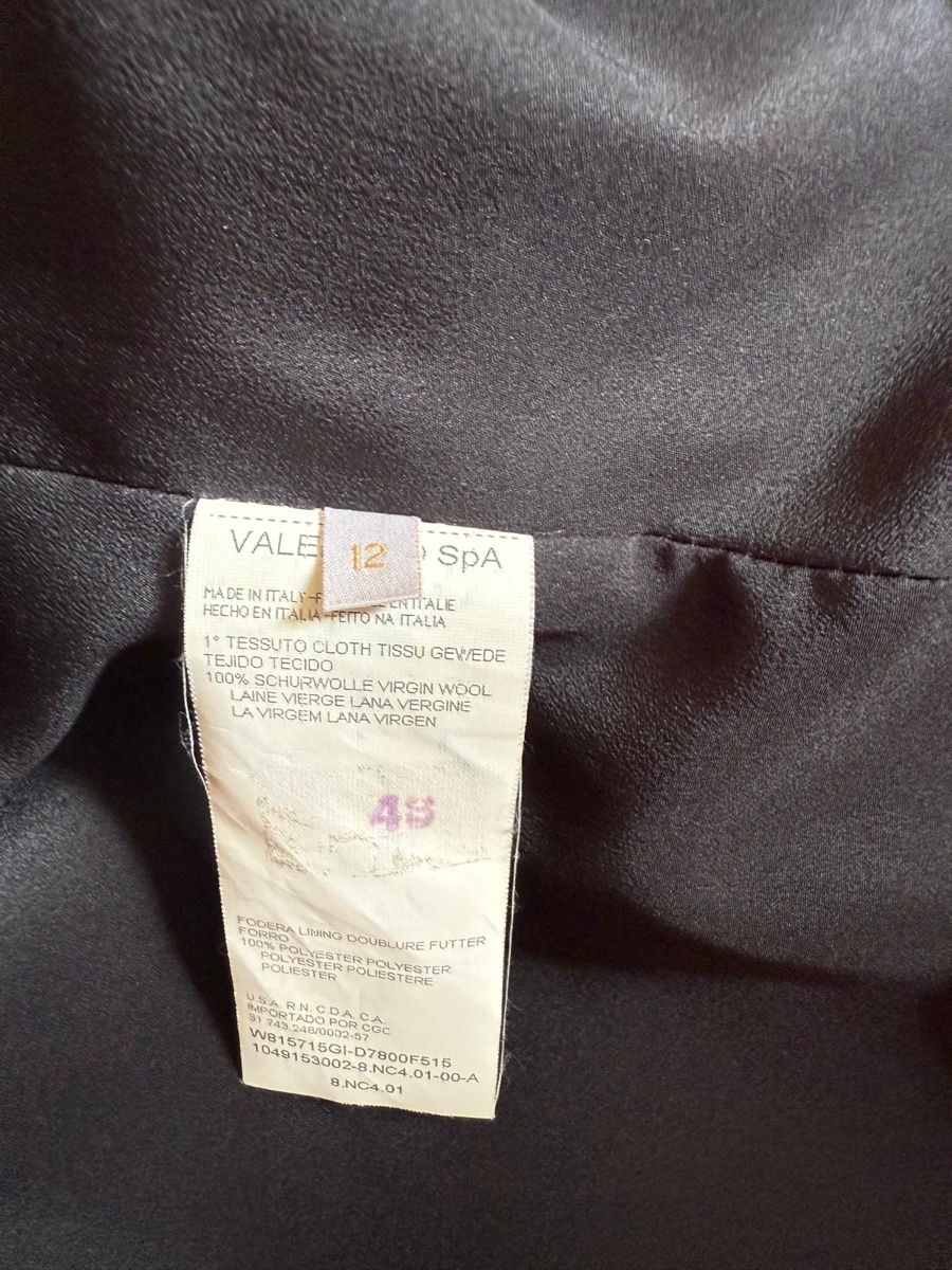 Valentino Jacken: Valentino Jacke, schwarz, Gr. 48. Neue – Neu (gemäss Beschreibung) aus Wangen ZH von tel_gxb5 7