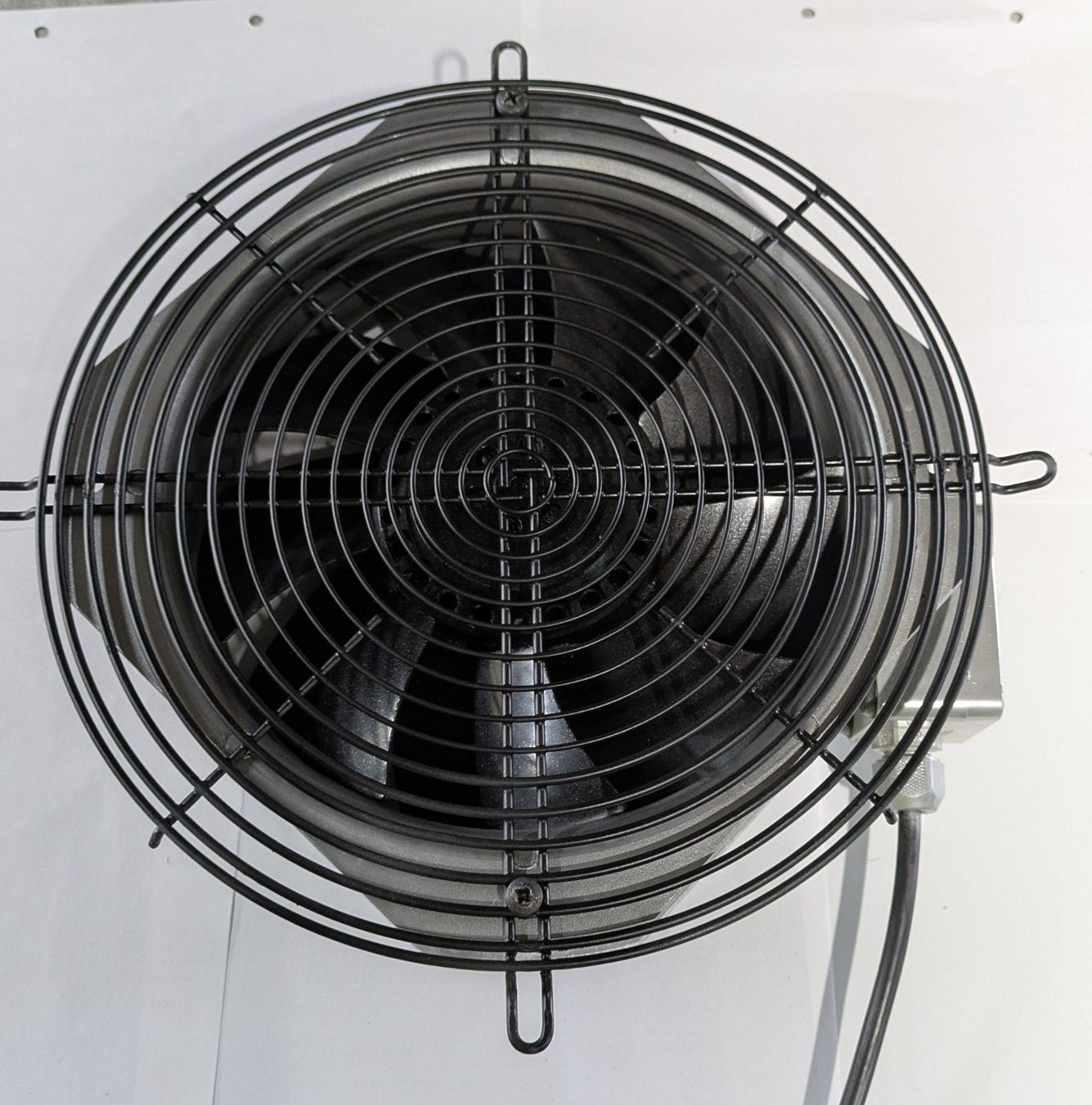 Ventilatori: Industrieventilator, Gebläse von EBM – Usato da Wilen b. Wollerau venduto da Tinkerer 4