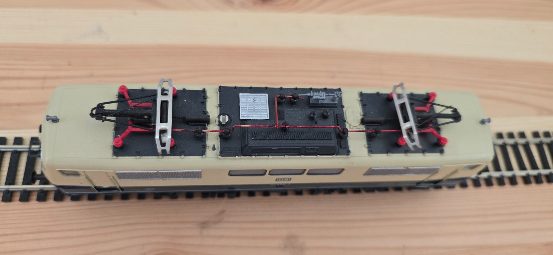 Roco Modellini di ferrovie: Roco H0 4133 E-Lok BR 111 009-7 DB DC – Usato da Büsserach venduto da ModellbahnDepot 6
