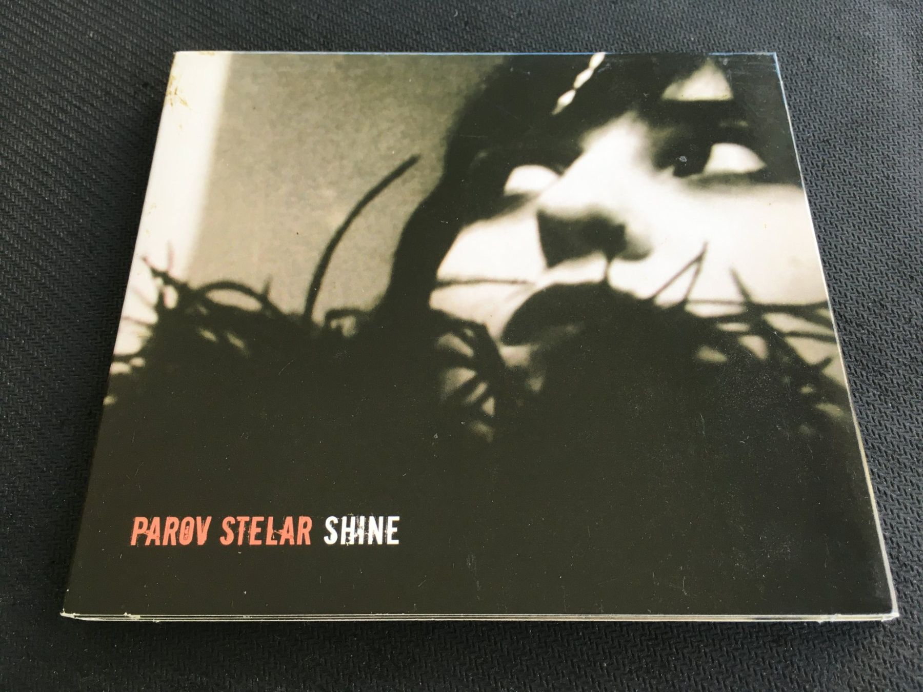 CDs: Parov Stelar - Shine -CD- – Gebraucht aus St.Gallen von MedienJoe