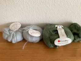 Set mit Super Kid Mohair Strickwolle 3 Knäuel + kl. Rest