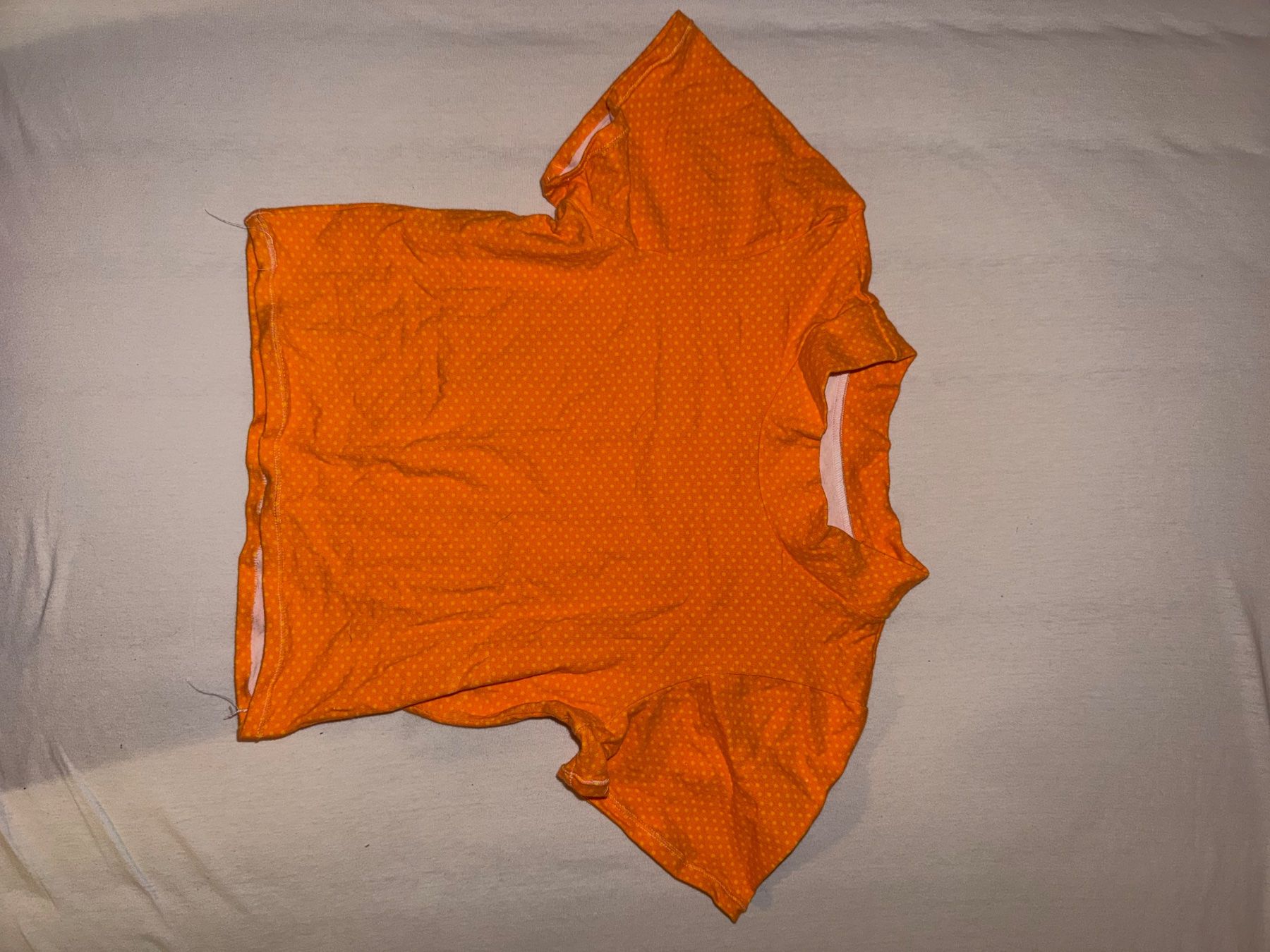T-Shirts: T-Shirt Orange Polka Dot – Gebraucht aus Lenzburg von cid_pc7z