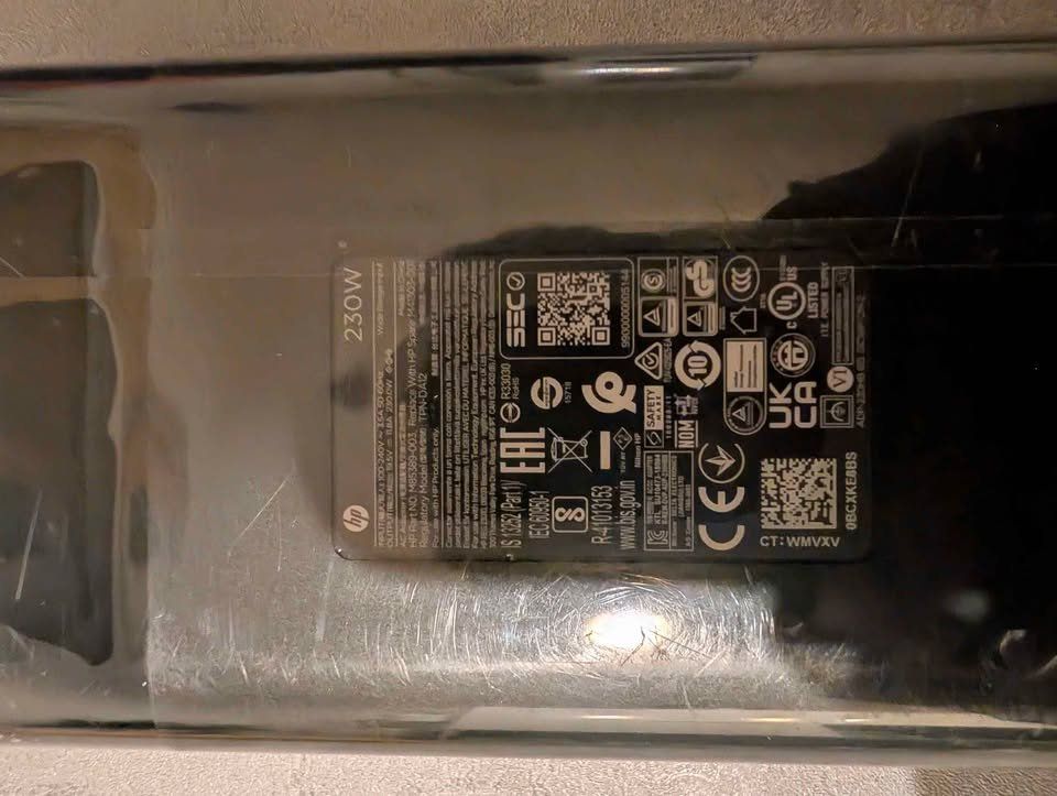 Caricabatterie: Chargeur HP Original 230W – Usato da Lucens venduto da mal_vd9n 4