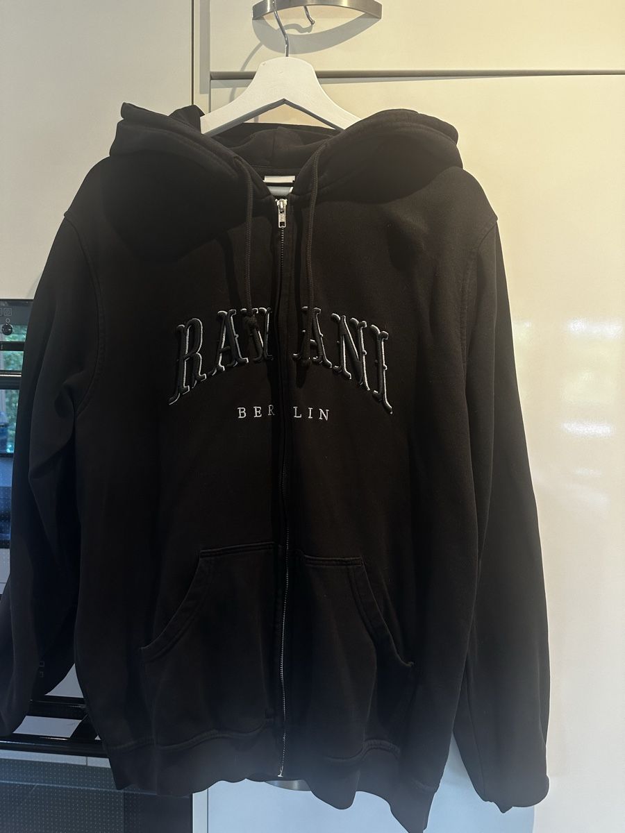 Maglioni & Felpe: Ravani Hoodie – Usato da Birmensdorf ZH venduto da gradagram 1