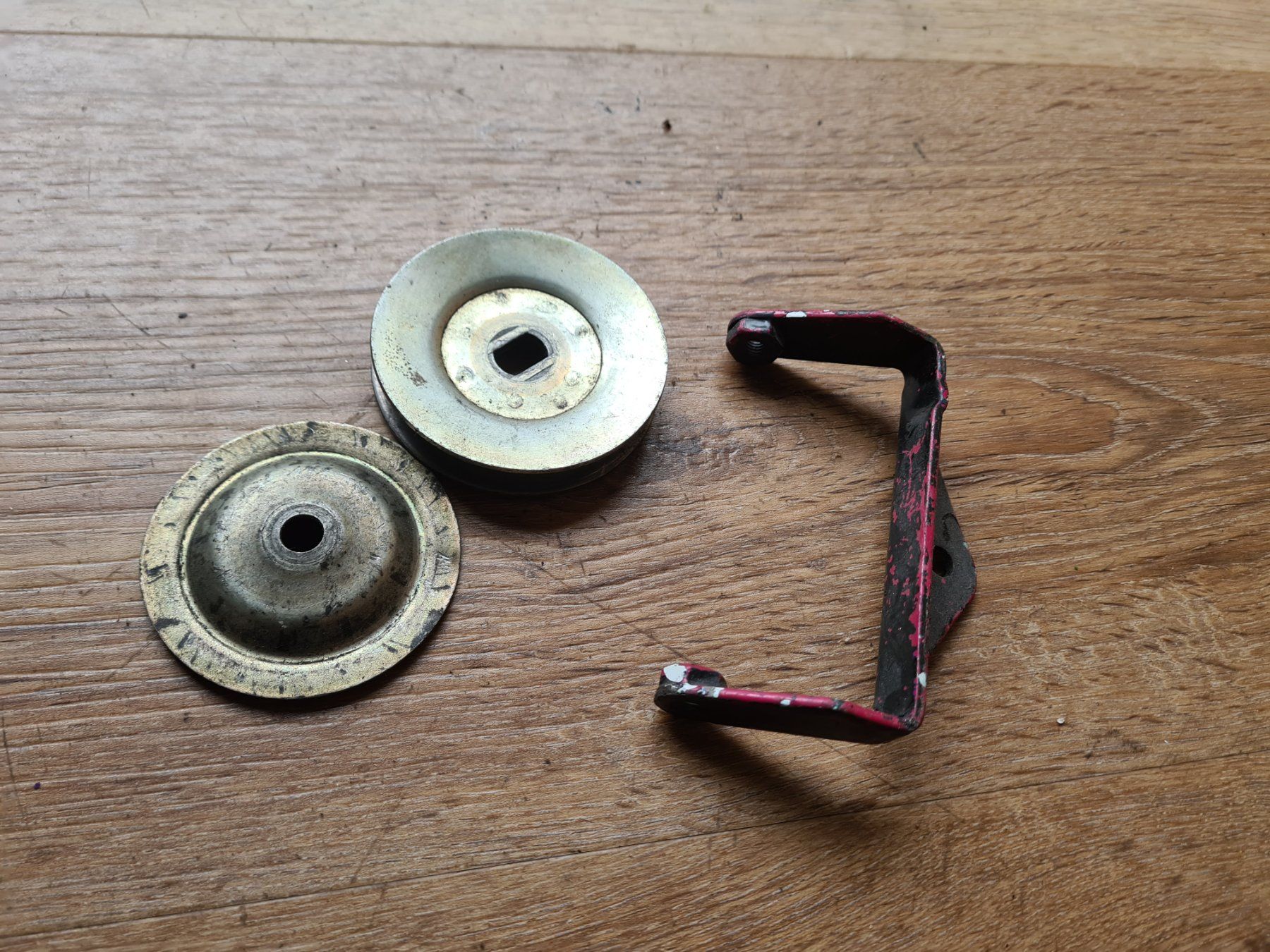 Piaggio Ciclomotori: Piaggio-Lampenhalter Original – Usato da frümsen venduto da Sailem 1