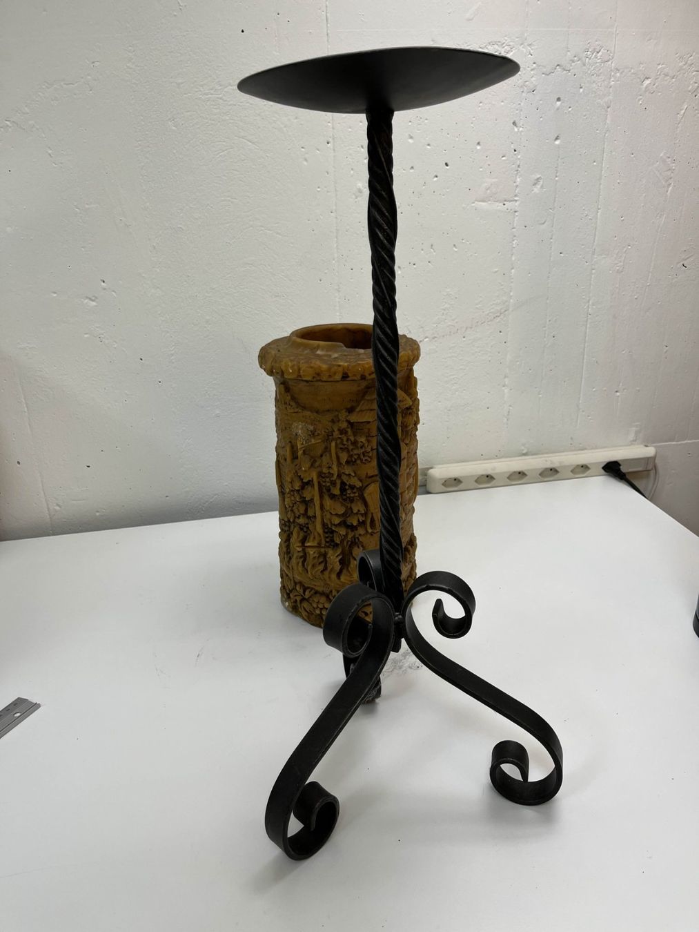 Candele: Rustikale Weinkerzen-Säule, Vintage-Stil, – Usato da Zürich venduto da V3NOM_x3 3