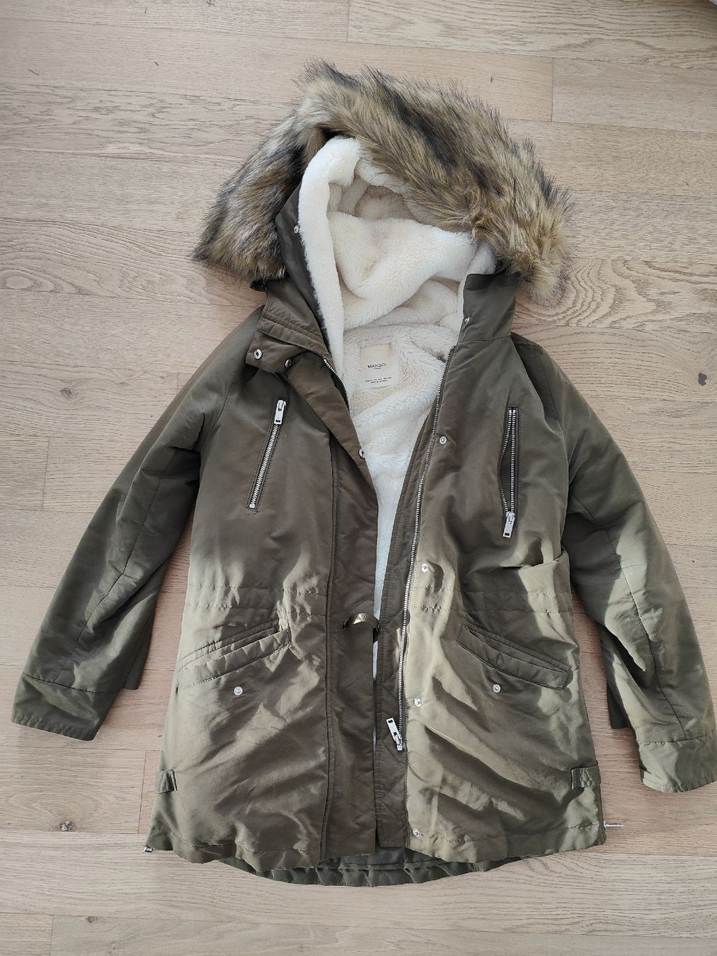 Mango Jacken: Mango 3 Jahreszeiten Jacke – Gebraucht aus Birmensdorf ZH von LucaToni02