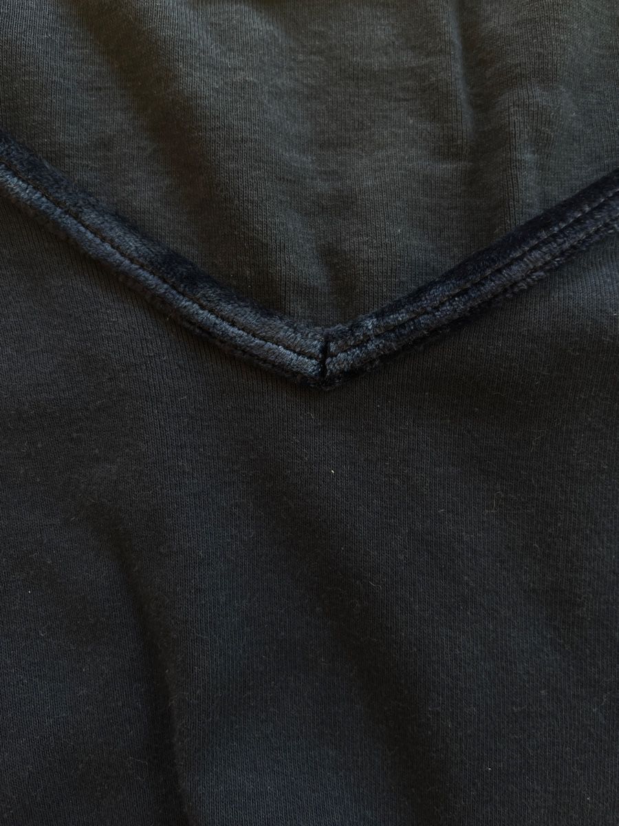 Pullover & Sweatshirts: Shirt dunkelblau mit Samt 100% Baumwolle – Gebraucht aus Bern von sosophie 6