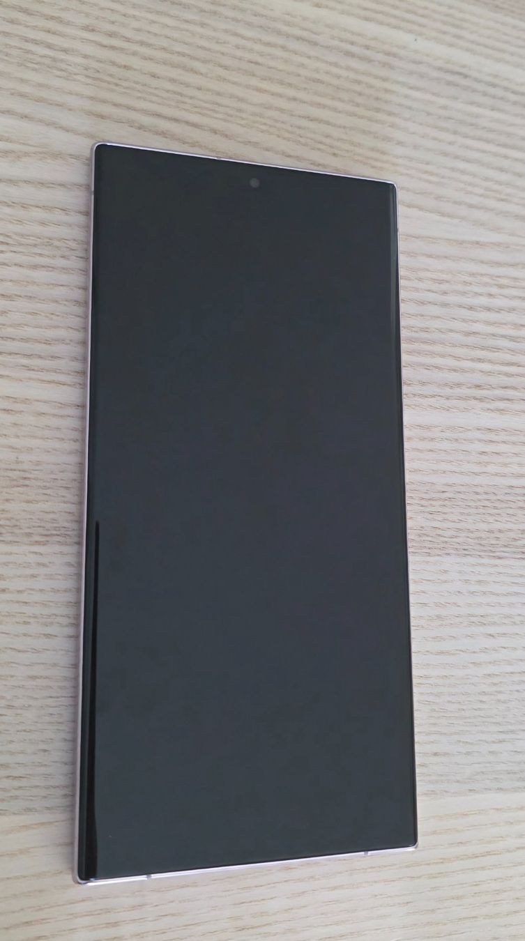 Samsung Telefoni cellulari / Smartphones: Samsung S23 Ultra 256GB – Nuovo (secondo la descrizione) da Crissier venduto da Daniel1122
