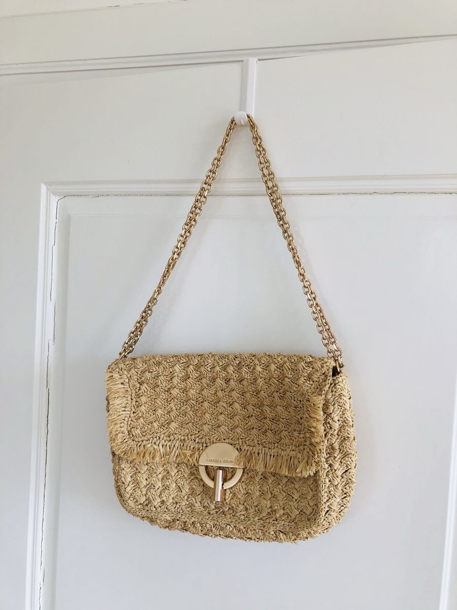 Vanessa Bruno Borse da donna: Vanessa Bruno Raffia Moon Bag Medium  – Nuovo (secondo la descrizione) da Stäfa venduto da loveforeverlove 1