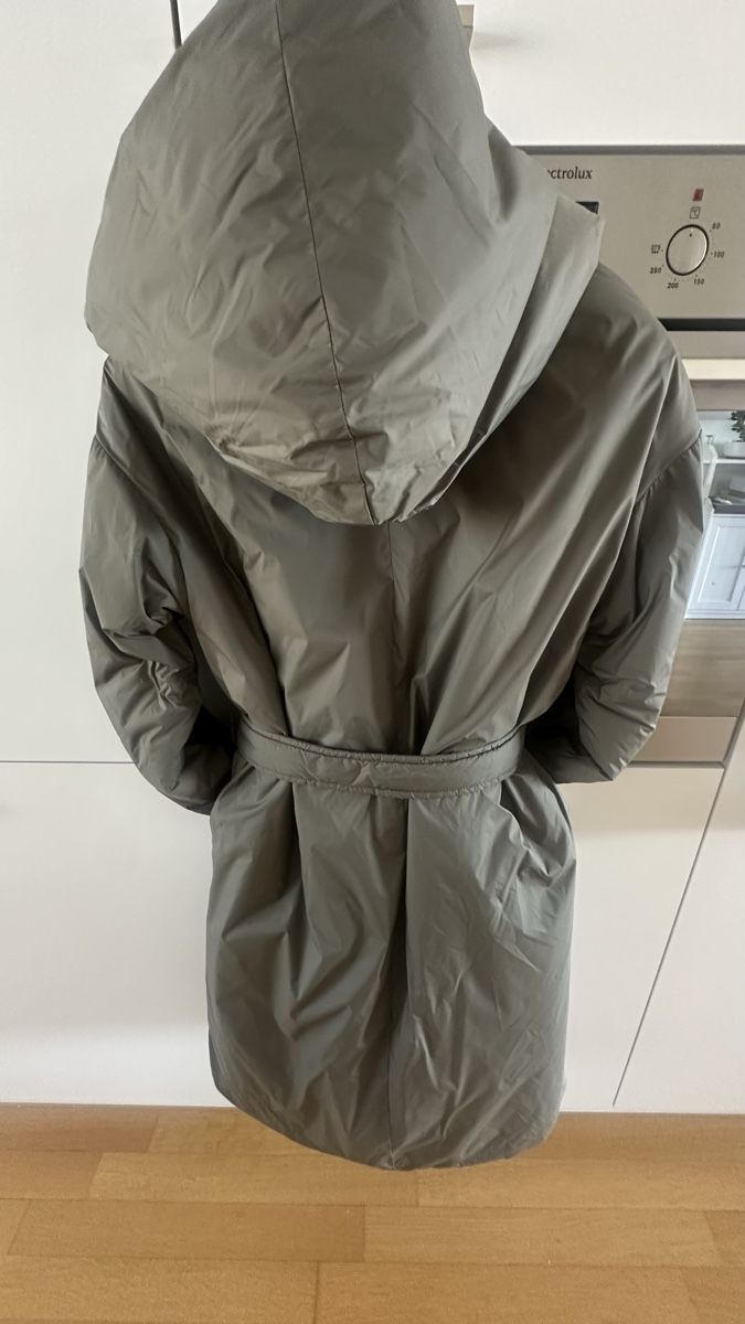 Zara Cappotti: Zara puffer coat – Nuovo (secondo la descrizione) da Glattpark (Opfikon) venduto da swi_wk9j 3
