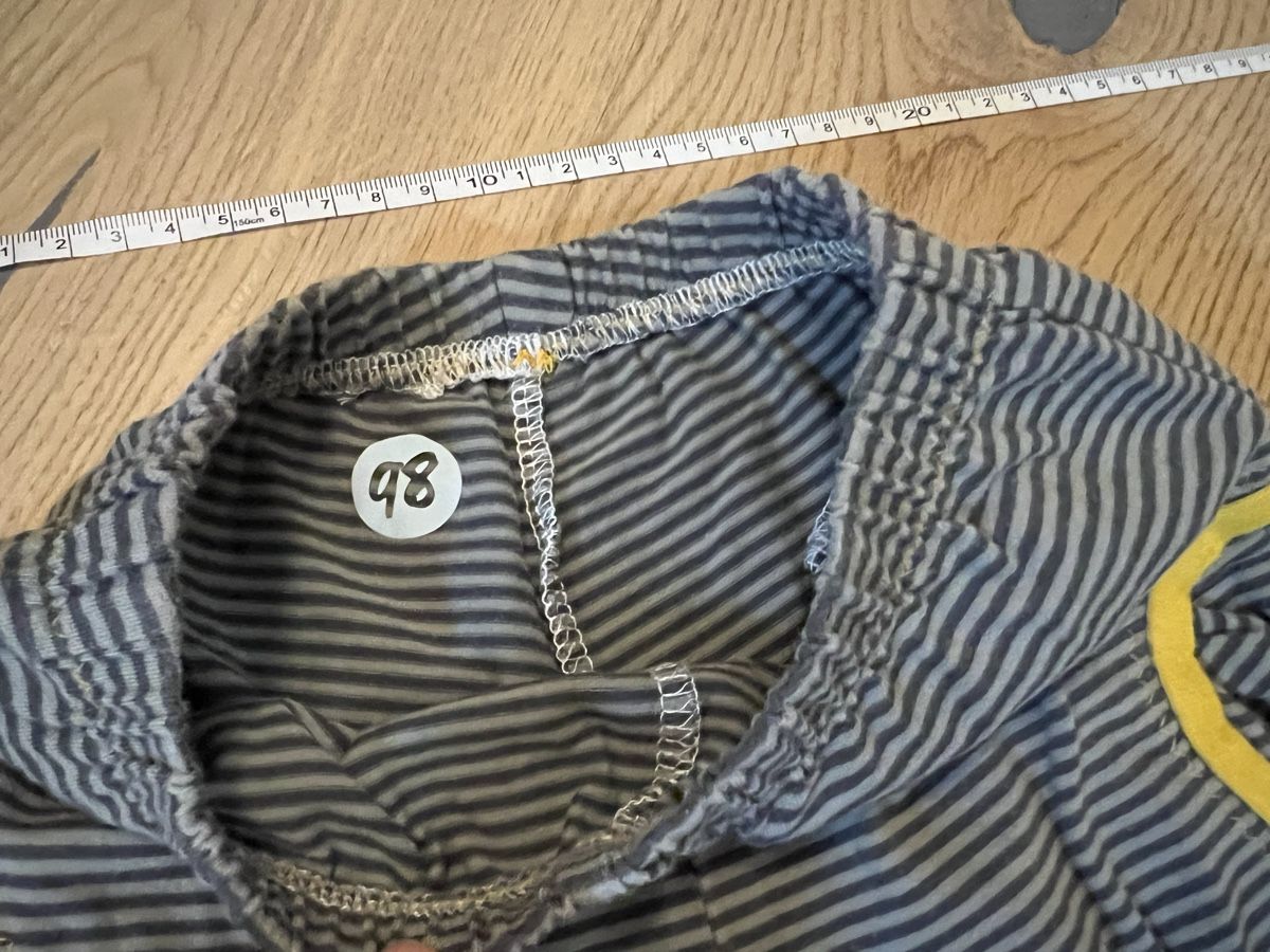 Pantaloni: Unikat bequeme Hose Gr. 98, gestreift – Usato da Oensingen venduto da katepe 2