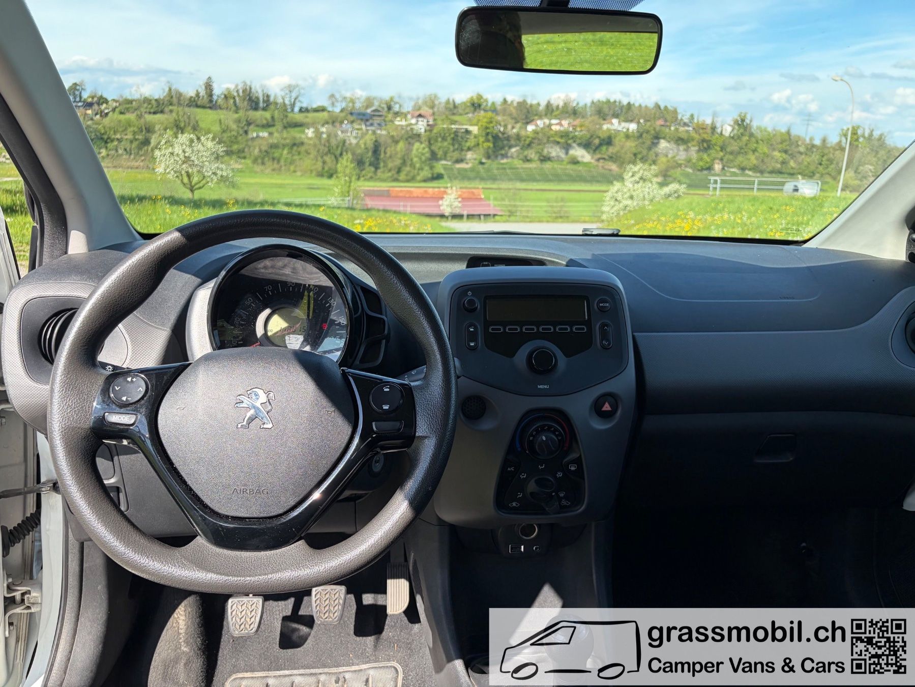 Peugeot Automobili: PEUGEOT 108 e-1.0 VTi Stop&Start Active mit frischer MFK – Usato da Staad SG venduto da grassmobil 4