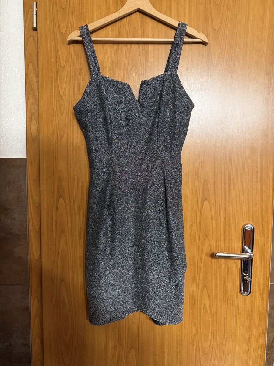 Vestiti: Kleid grau Glitzer Grösse M neuwertig – Nuovo e nell'imballaggio originale da Itingen venduto da roz_l6yc