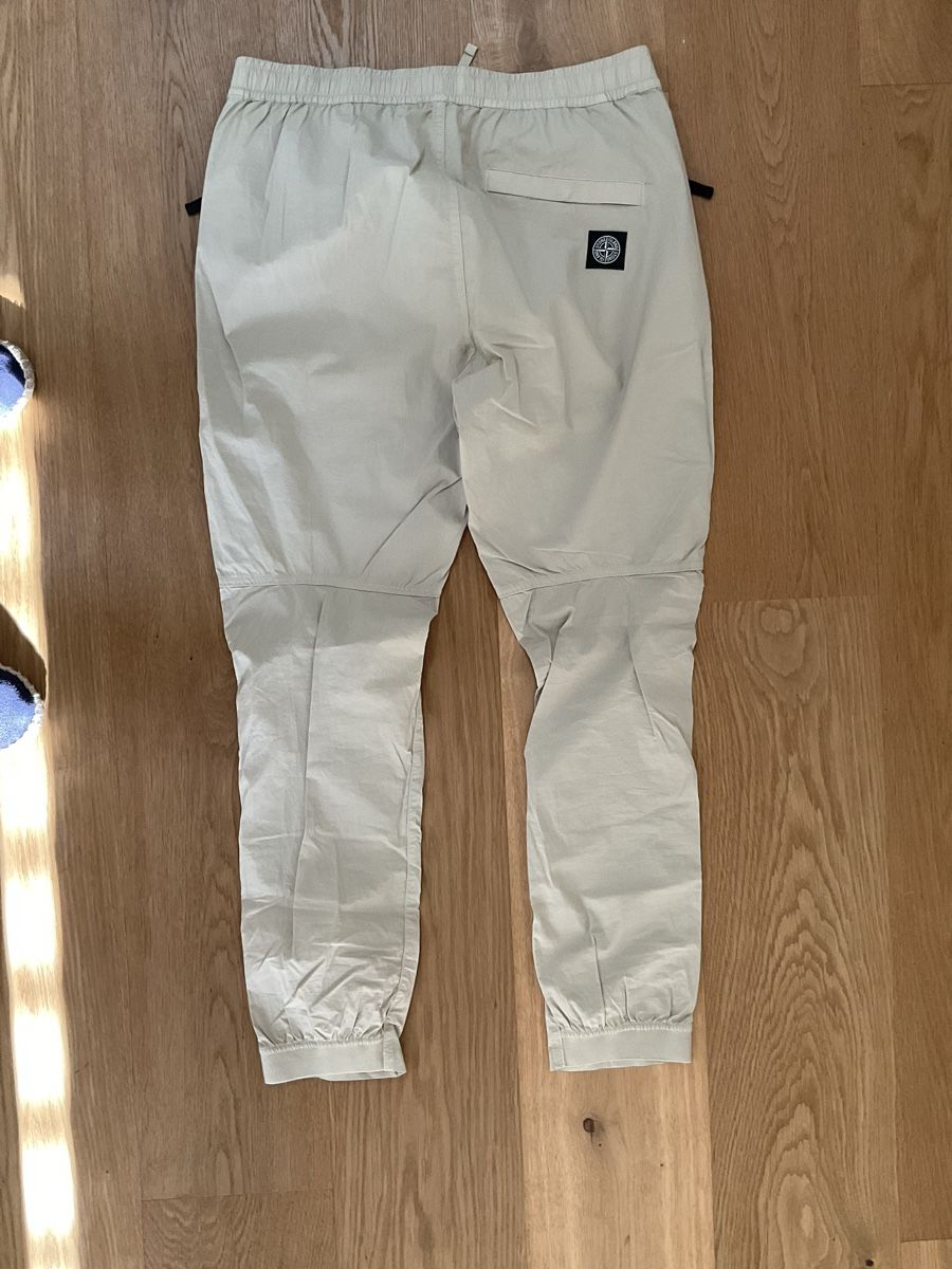 Stone Island Hosen: Stone Island - Hose – Neu (gemäss Beschreibung) aus Birmensdorf ZH von FiKaVa 1