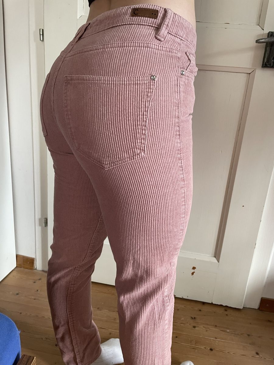 Pantaloni: Pantalon rose coton côtelé taille 34 – Nuovo (secondo la descrizione) da Bure venduto da Nono22x