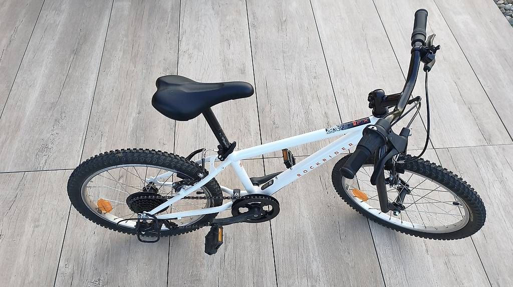 Biciclette: Vélo enfant 20"Décathlon  Comme neuf – Usato da Montpreveyres venduto da asi0411 3
