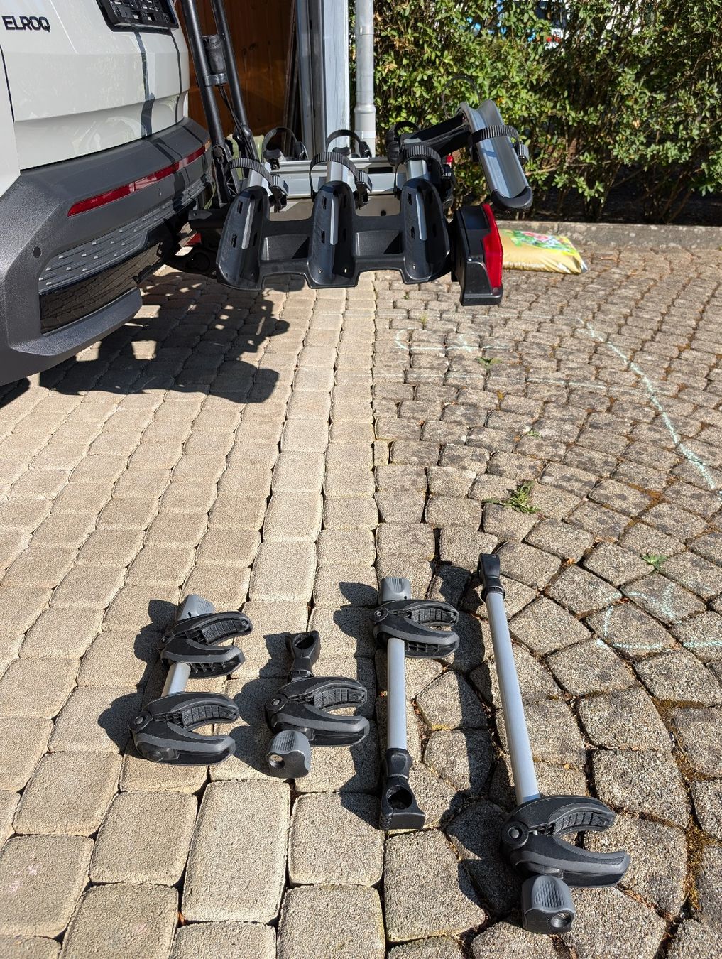 Thule Dachträger: Thule Velocompact 926 /  3-4 Velos – Gebraucht aus Kirchberg BE von Newendoriginal 4