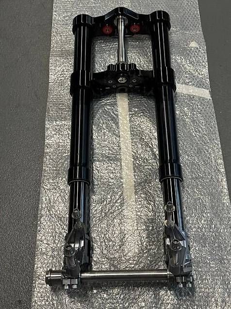 Alle Motorradersatzteile: Fourche Rebuffini Nero 5 – Gebraucht aus Chavannes-de-Bogis von sth_yzd6 4