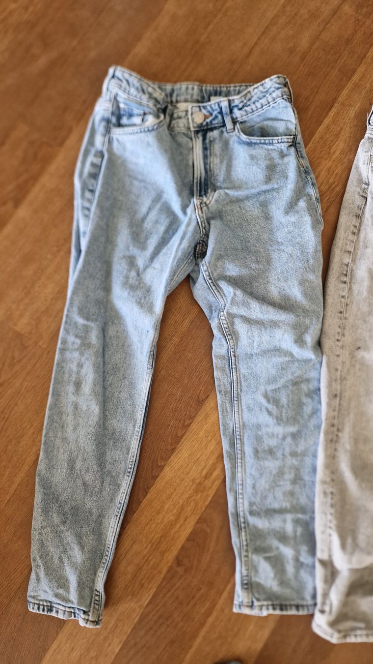 H&M Pantaloni: 2x Jeans – Usato da Kerns venduto da onewayticket