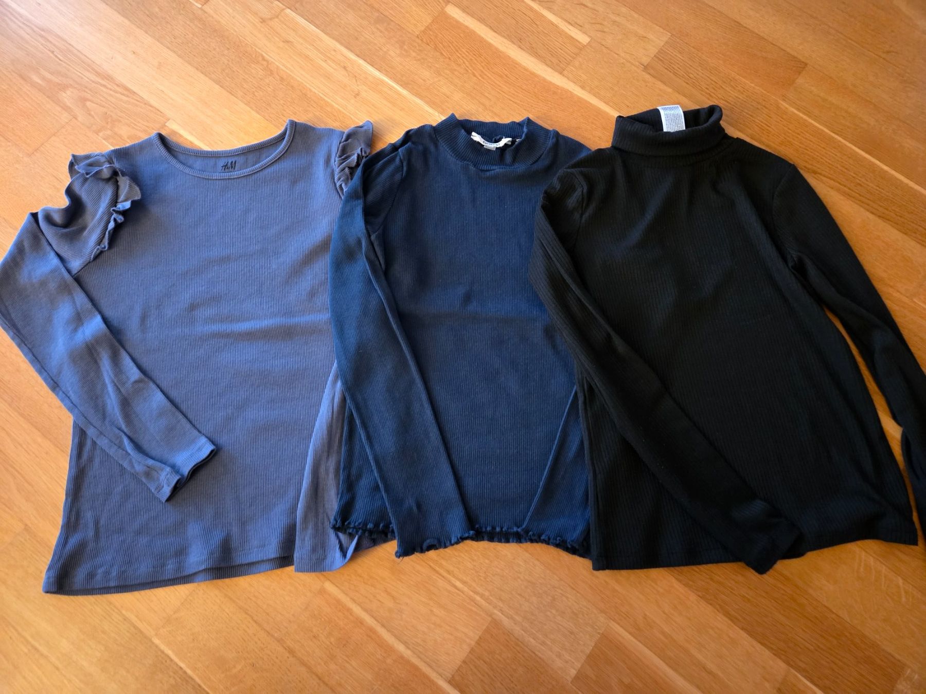 Maglioni & Felpe: Shirt's Langarm Gr 134 / 140 Top – Usato da Port venduto da Darialina 1