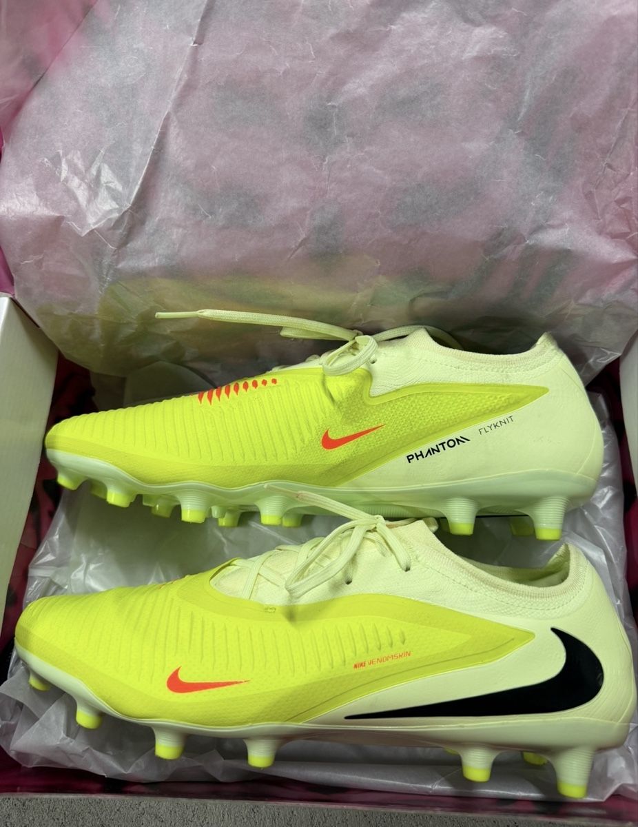 Nike Herrenschuhe: Nike Phantom 6 Low Pro AG – Neu (gemäss Beschreibung) aus Embrach von Trendy24 1